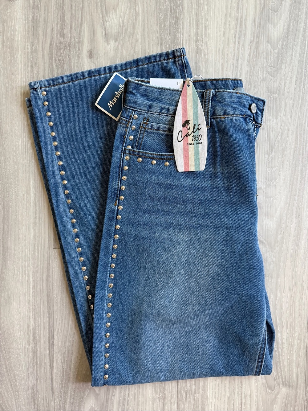 Cali 1850 Women's Blue Stud-Trim Wide Leg Jeans